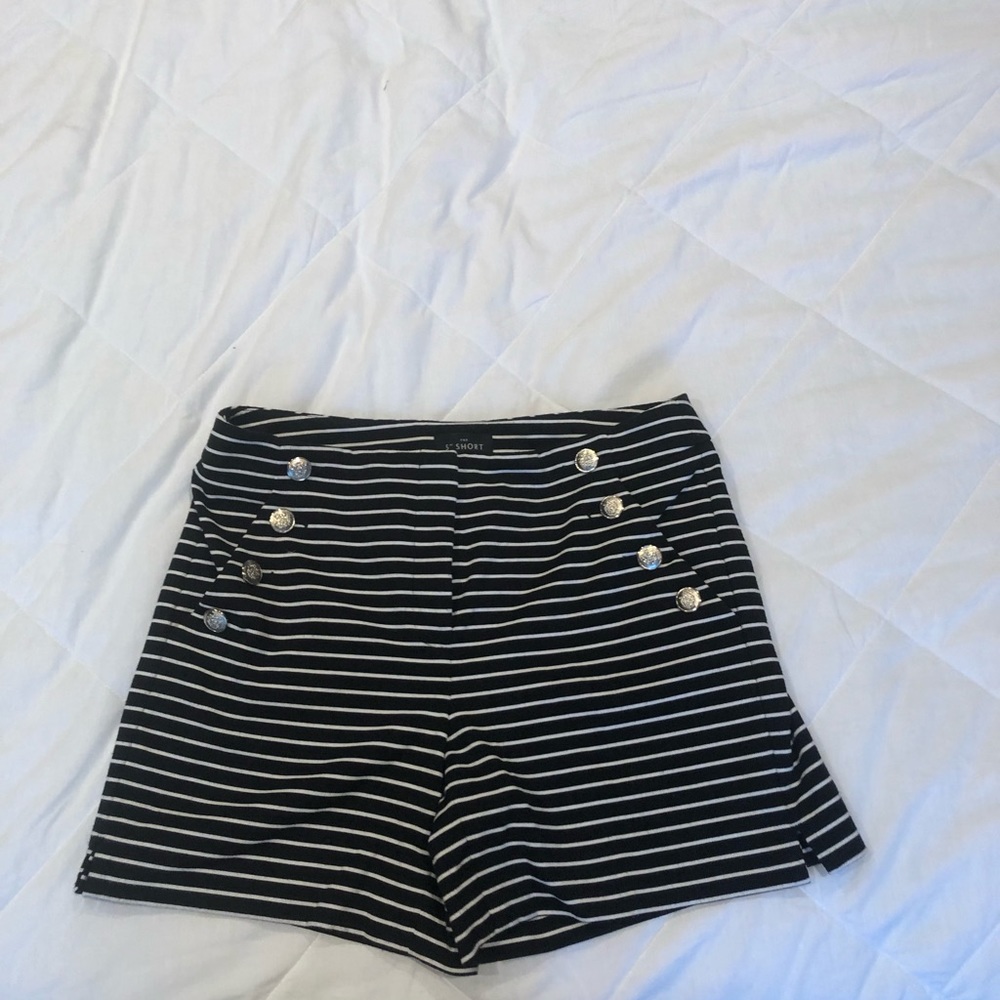 Nautical theme 5 inch short